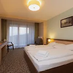 Hotel Green