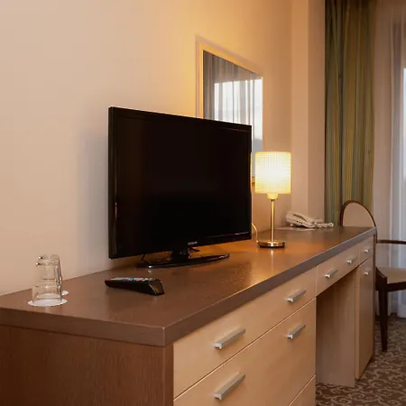 Otel Green